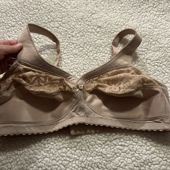 Glamorise Magiclift Minimizing Bra Nude 46B Wirefree Lace Extender - Picture 1 of 6